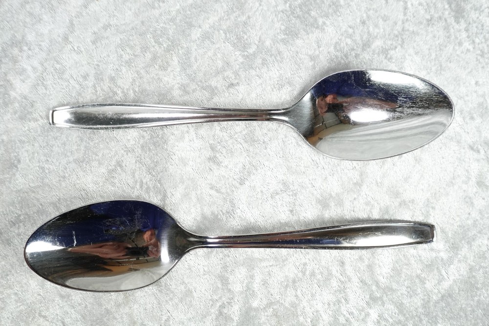 40 Pieces Vallarta Pattern Stainless Steel Flatware By Oneidacraft