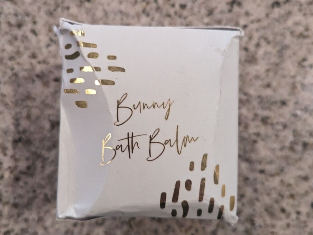 BLUE BUNNY BOXED BATH BOMB by musee