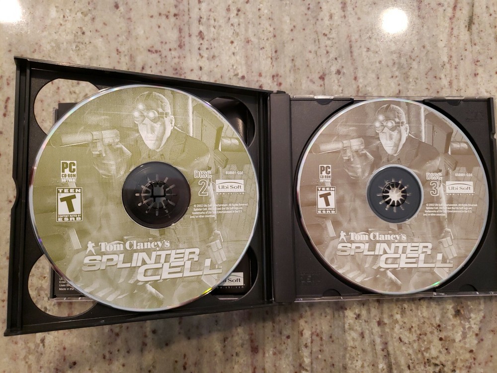 PC Action Game 2002 Tom Clancy Splinter Cell Stealth Action Redefined XP 2000 98