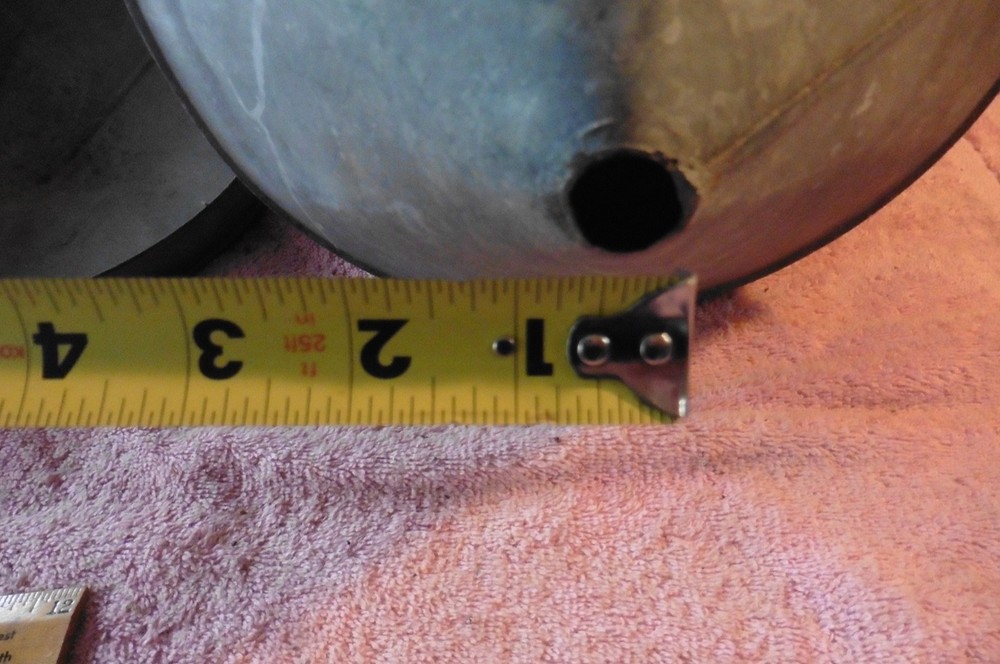 Galvanized Steel Poultry Feeder Seeder? Hand Held Gravity Fed Cone Shaped Bottom