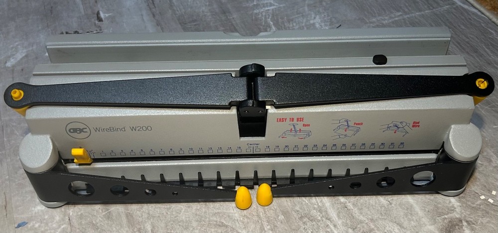 Wirebind W200 Presentation Binding System GBC - NOS Open Box