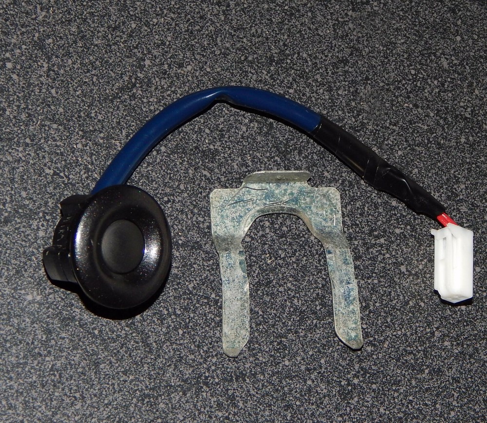 2014-2020 MITSUBISHI MIRAGE Hatch / Trunk Keyless Release Button Open Switch OEM