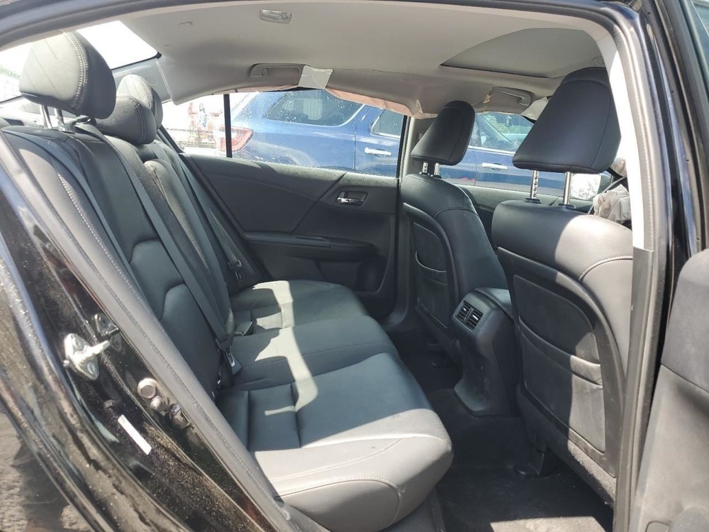 ACCORD 2013 Glove Box 4720362