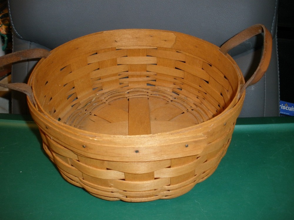 Longaberger Button Basket 2 Leather Handles 10"x4"