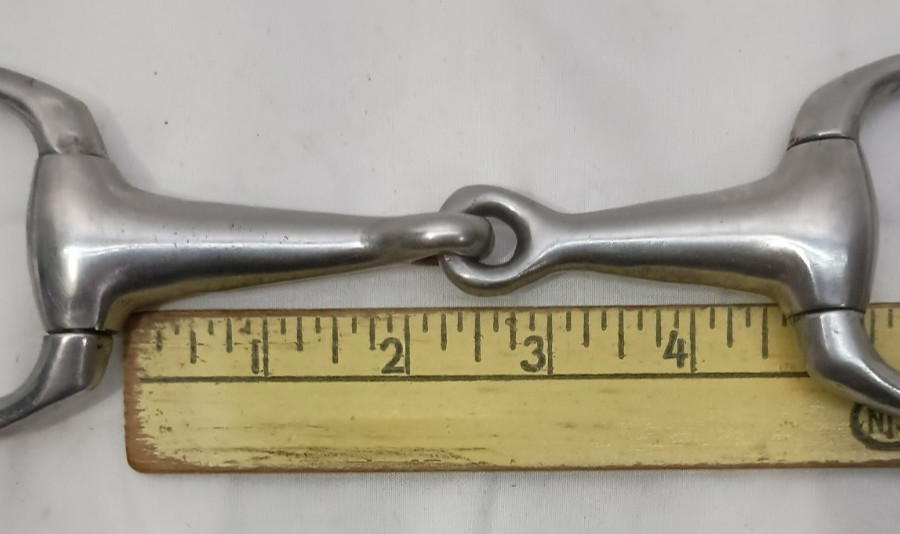 4 1/2" Stainless Steel Eggbutt Snaffle Bit