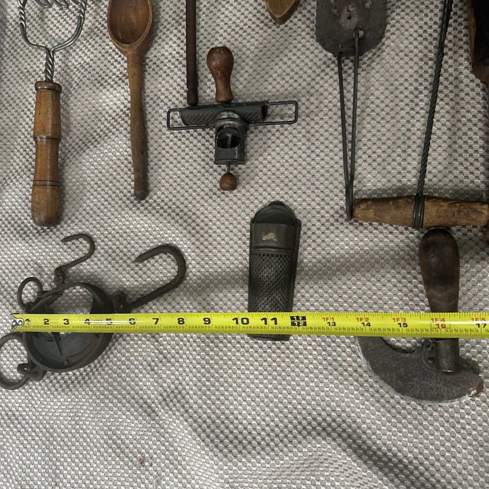 Primitive & Antique Kitchen Utensils & Gadgets
