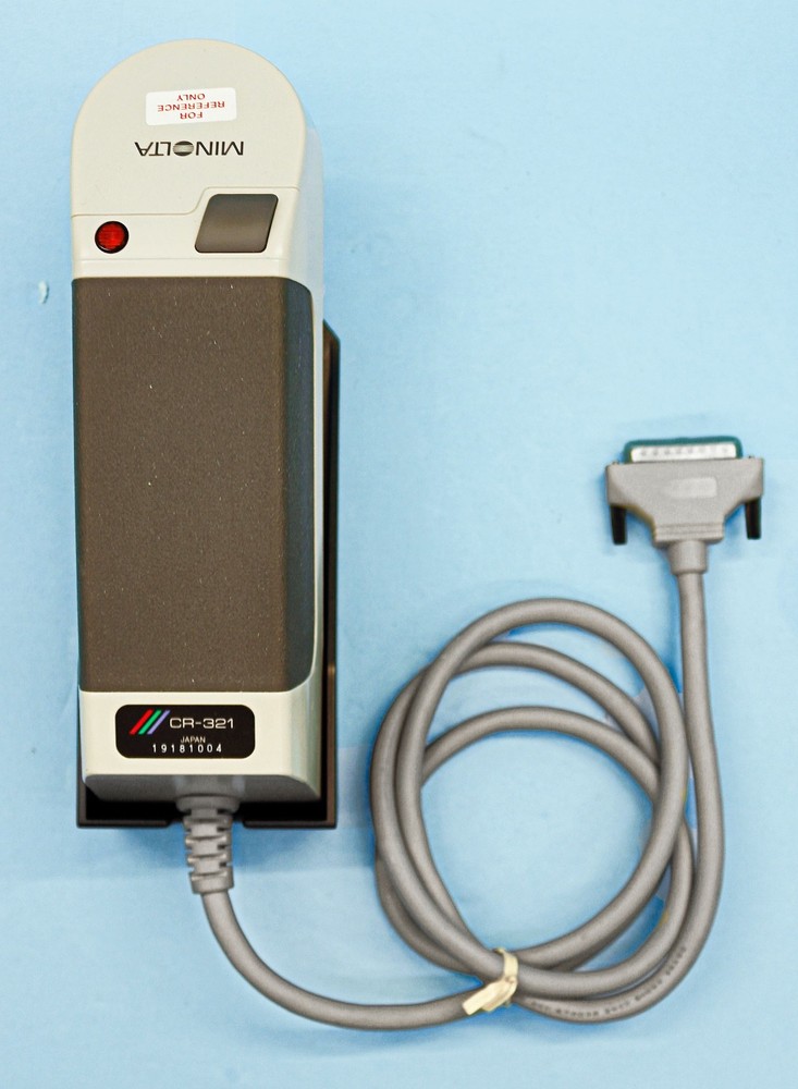 Konica Minolta CR-321 Chroma Meter & DP-301 Data Processor, Manual, Case