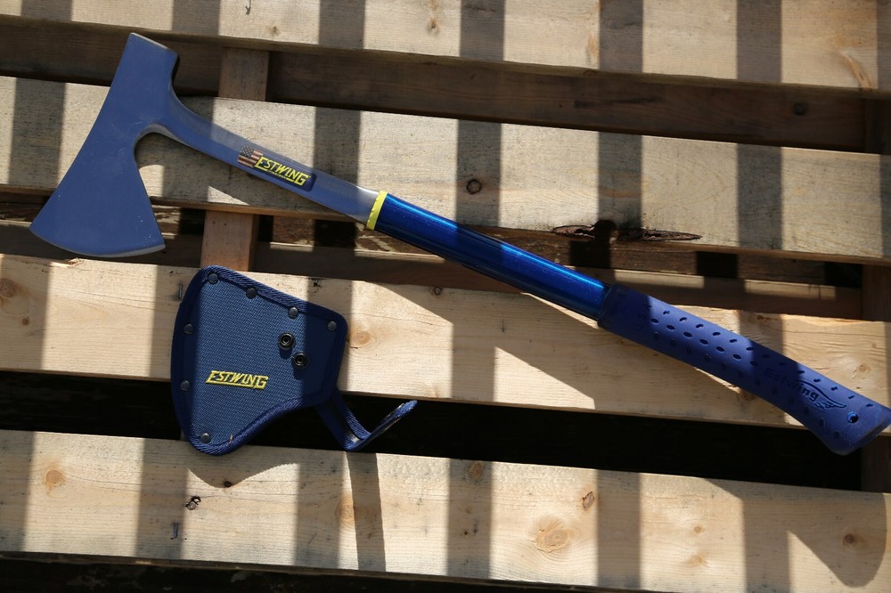 Estwing 26 inch unbreakable Axe Survival Hatchet
