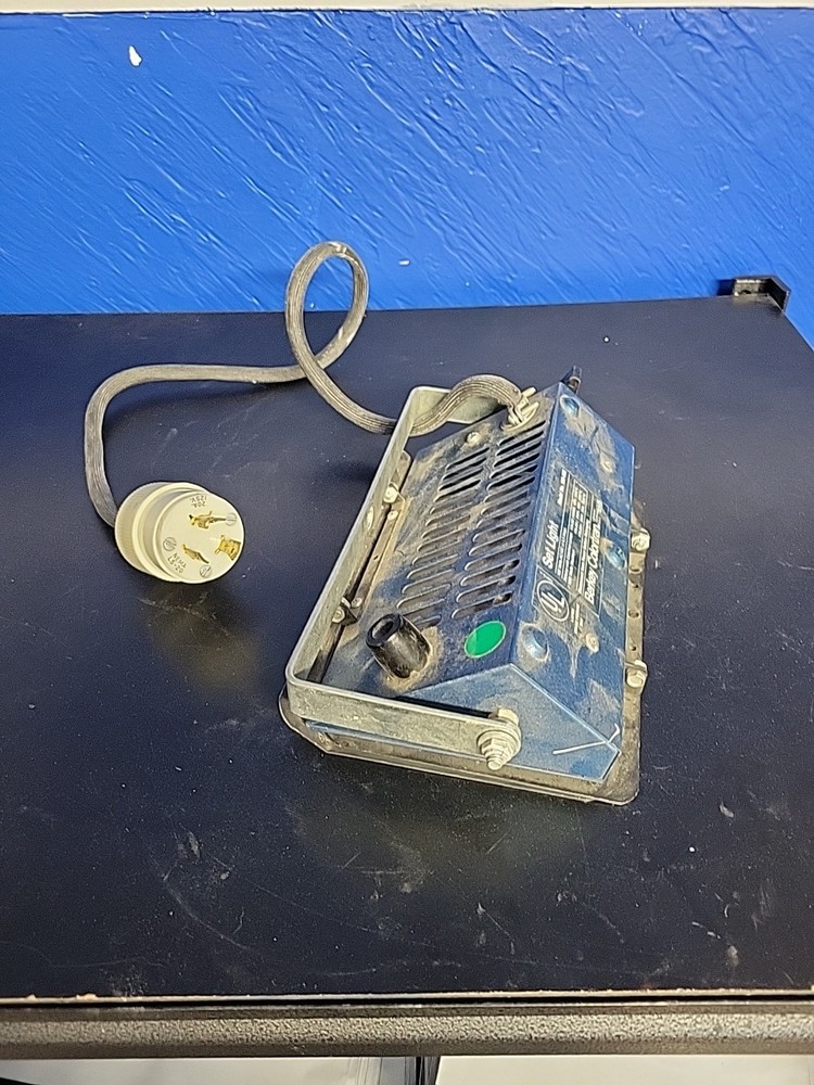 Colortran 108-005 Spot Set Light