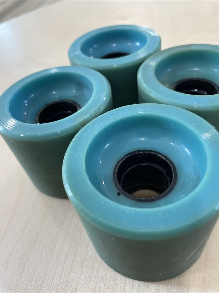 Vintage Kryptonics Teal Skateboard Wheels