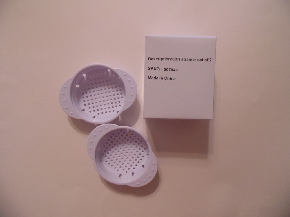 Plastic Can Colander/Strainer in White - Set of 2 NEW!!!!