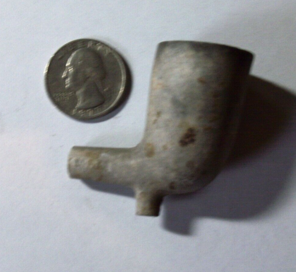 RARE GRAYWARE PIPE BOWL  WITH SOME STEM