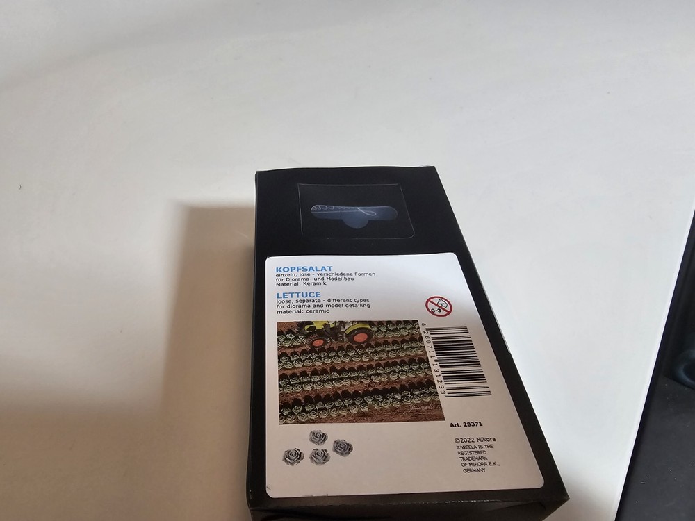 Juweela Lettuce 28371 HO Scale