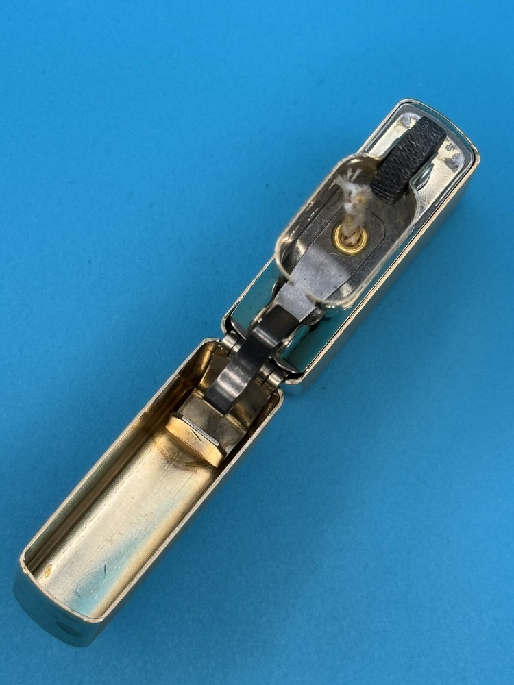2019 Brushed Brass Zippo Lighter NEW