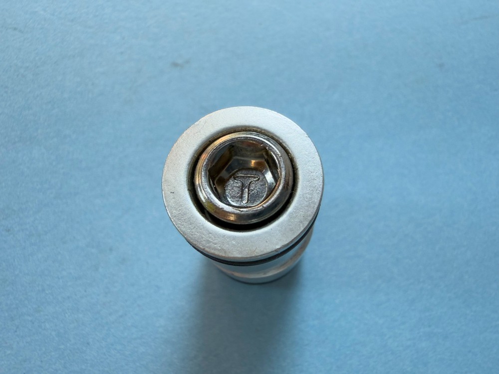 Silver Nutted Clamp For Look Frame Seat Post 16Mm