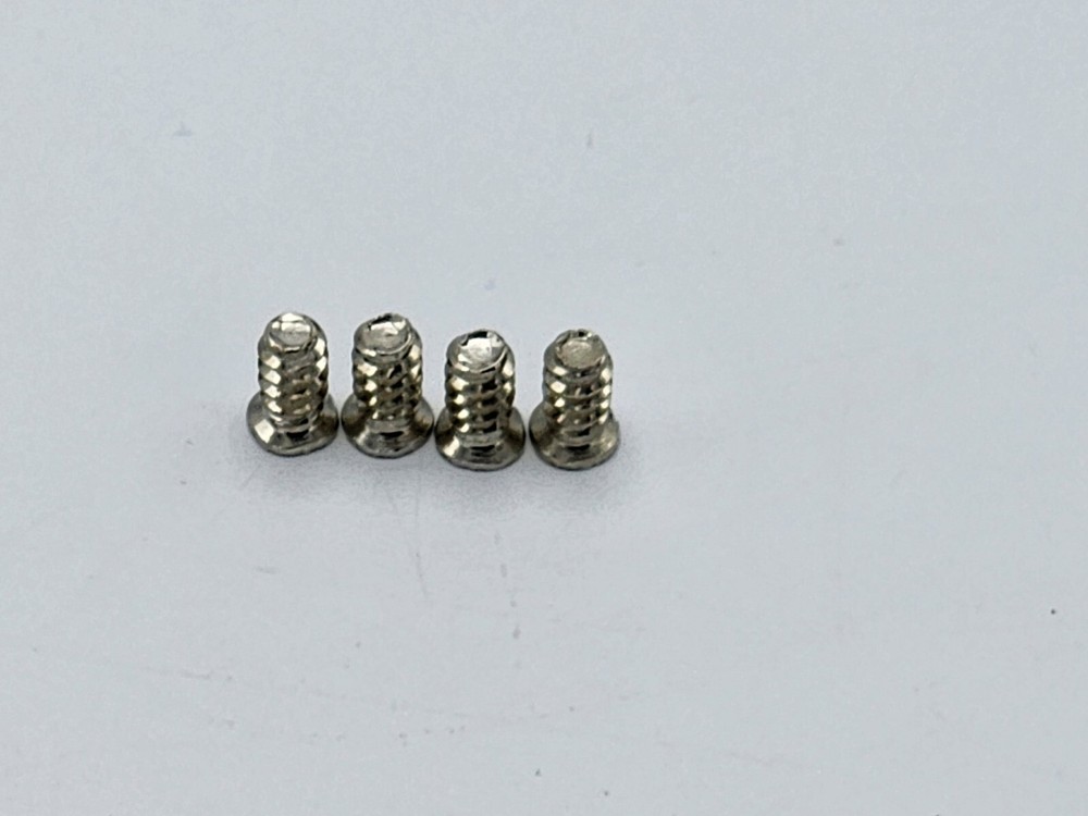 Silver Computer PC Case Chassis Cooling Fan Mounting Screws (4 Pieces)