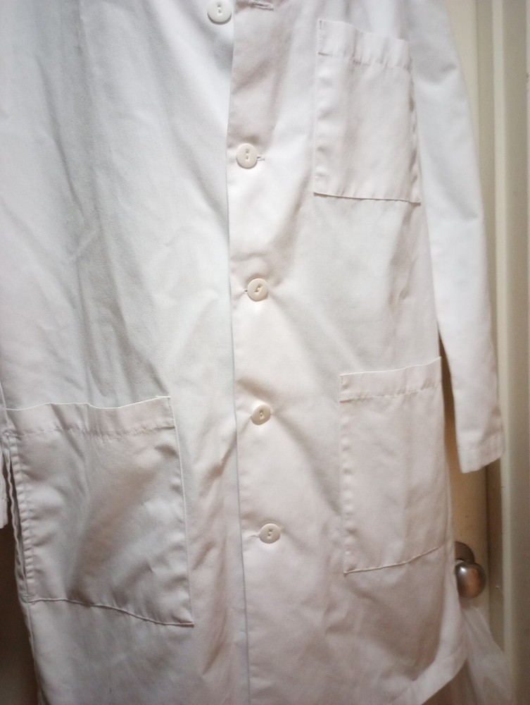 Medical Labcoat Uniform Front & Side Pockets Professional Superior Quality