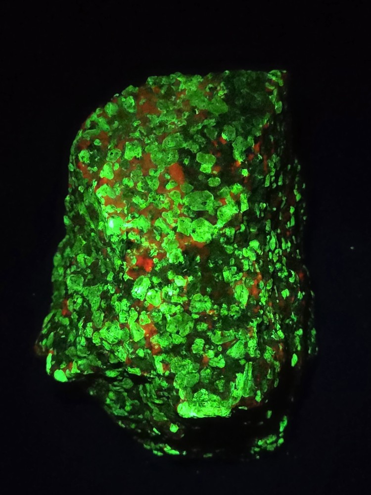 2 Lb Willemite/Calcite Shortwave UV Fluorescent/Phosphorescent