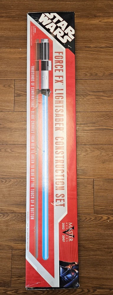 Master Replicas Star Wars Force FX Lightsaber Construction Set *Working* 2007