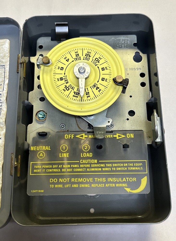 INTERMATIC,T101,24HR DIAL TIME SWITCH