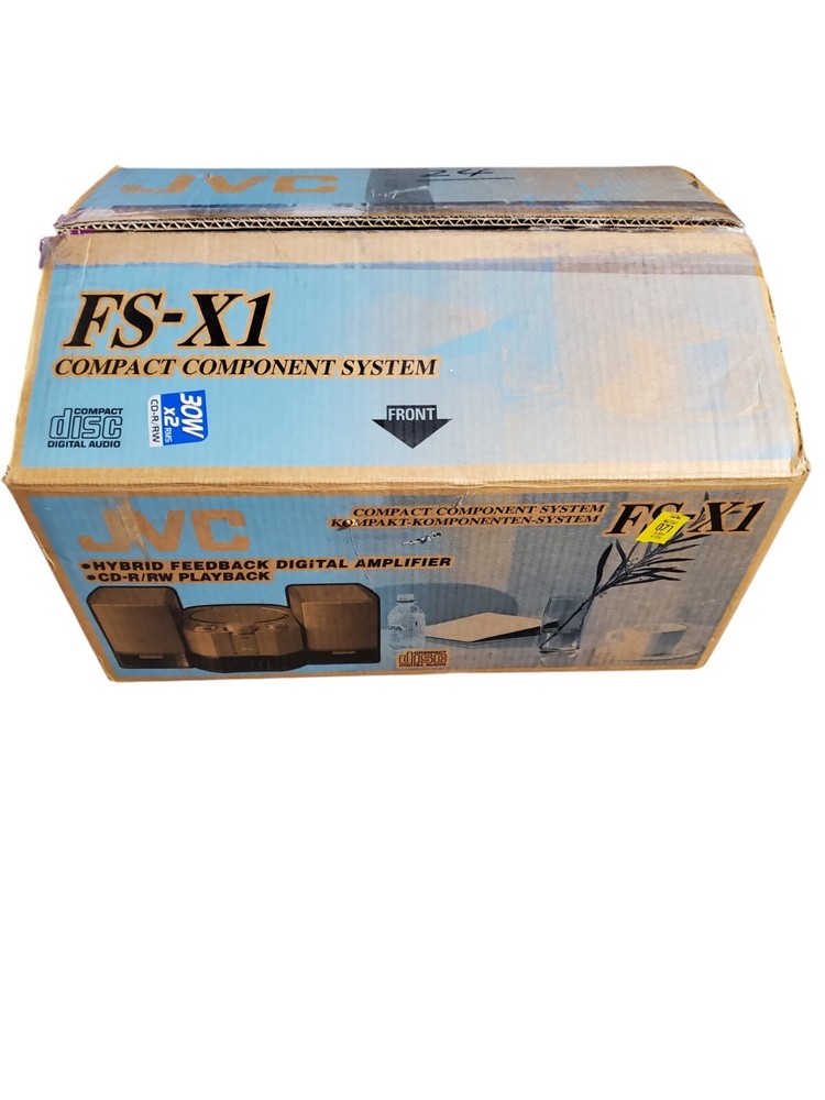 JVC Compact Stereo Component System CA-FSX1 With Speakers SP-FSX1 W/Remote