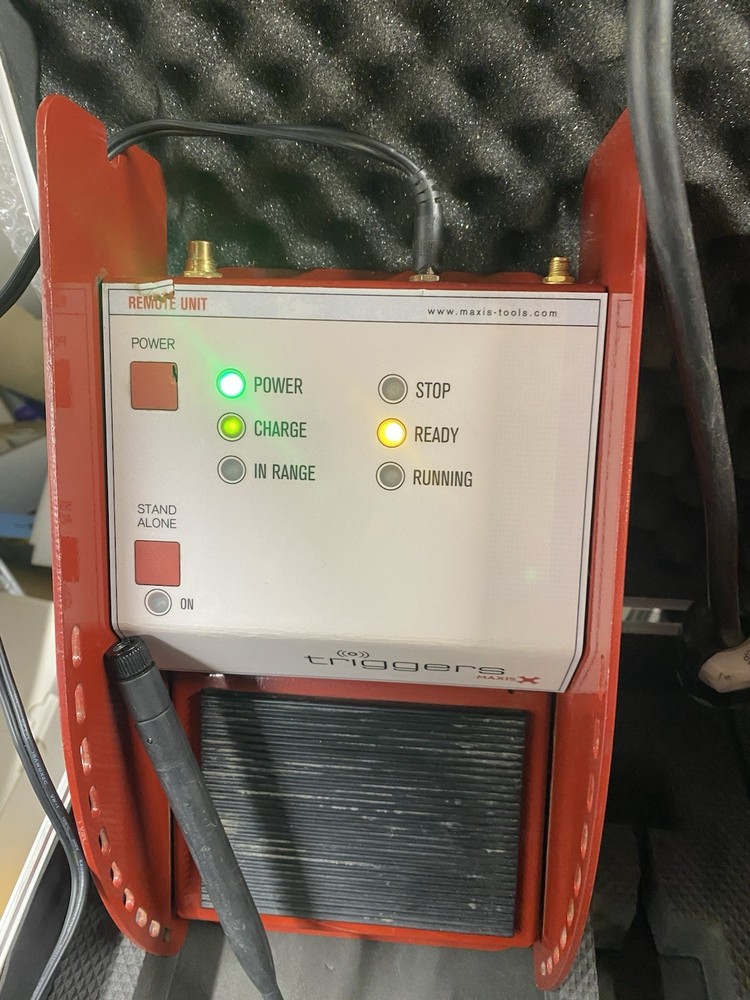 Maxis Triggers Dual Remote Foot Switch System Tugger/Puller