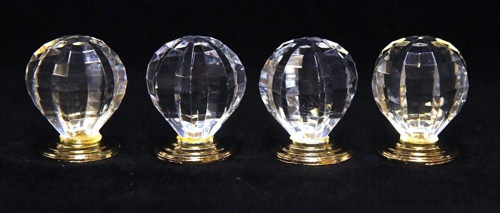 4 NEW UNUSED LUCITE DRAWER PULLS KNOBS
