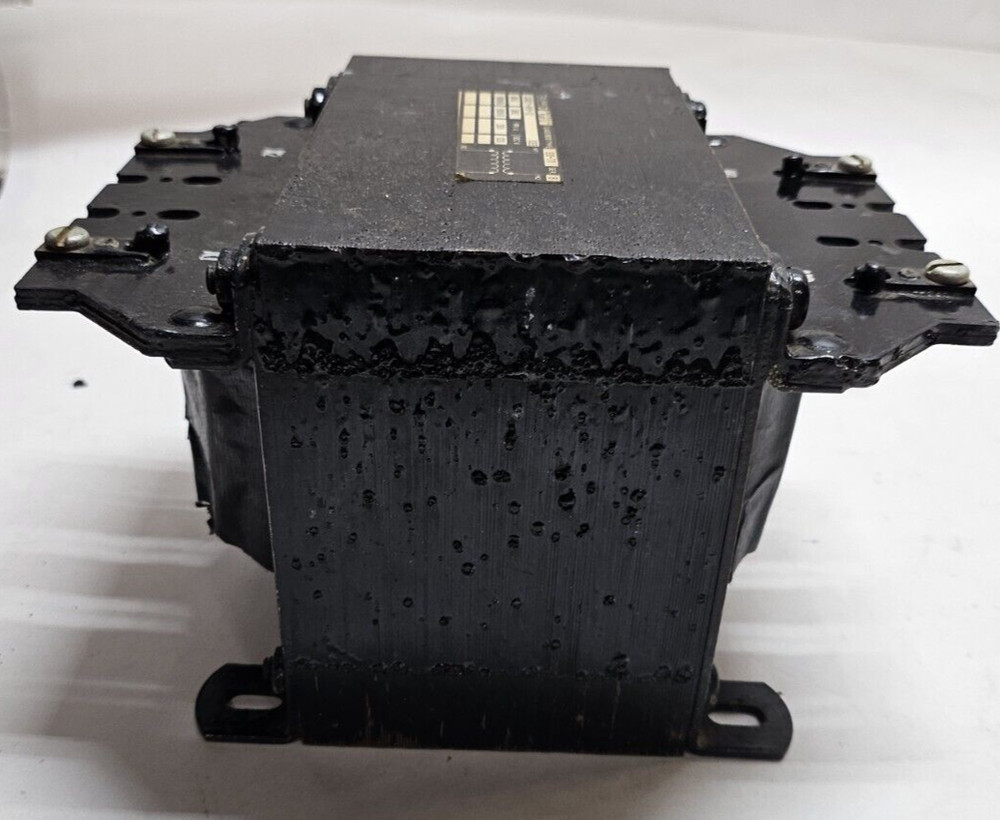 Square D S30021-899-52 Machine Tool Control Transformer Type EO-71
