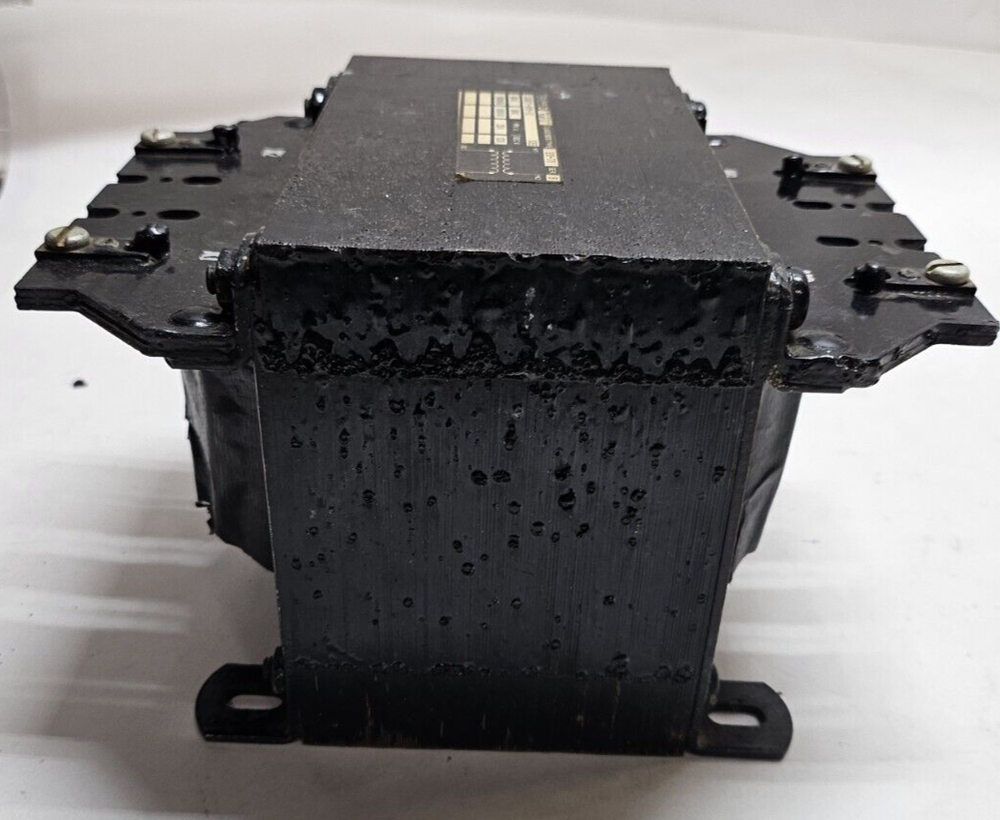 Square D S30021-899-52 Machine Tool Control Transformer Type EO-71