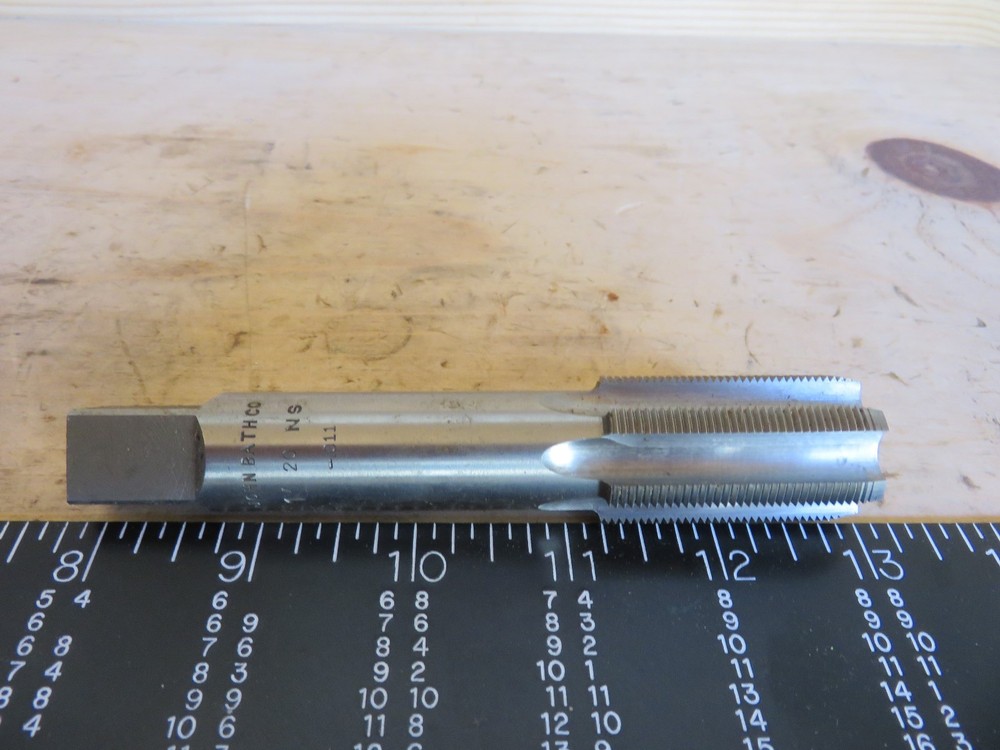 1 "-20 ( .011 ) undersized 6-Flute Hand Tap (#272-100)
