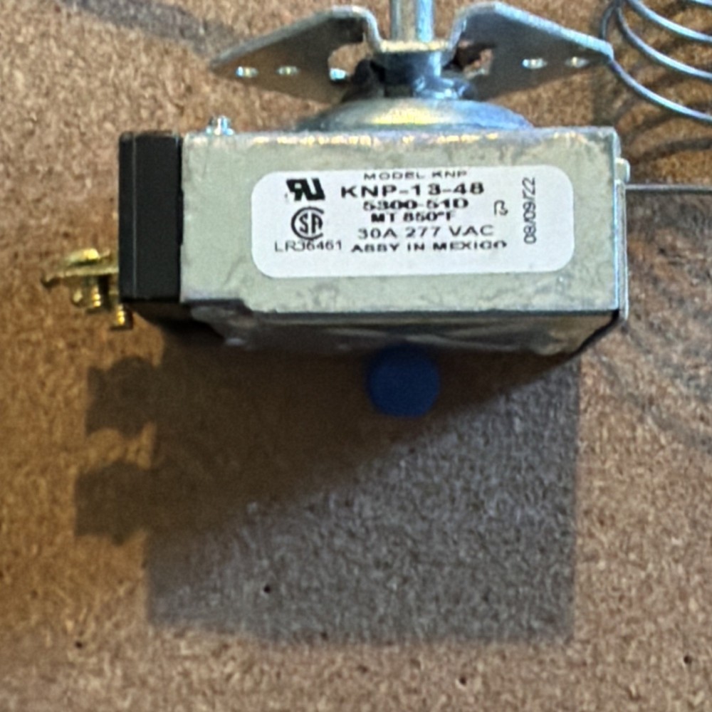 Vulcan KNP-13-48   Thermostat , 30A  277VAC