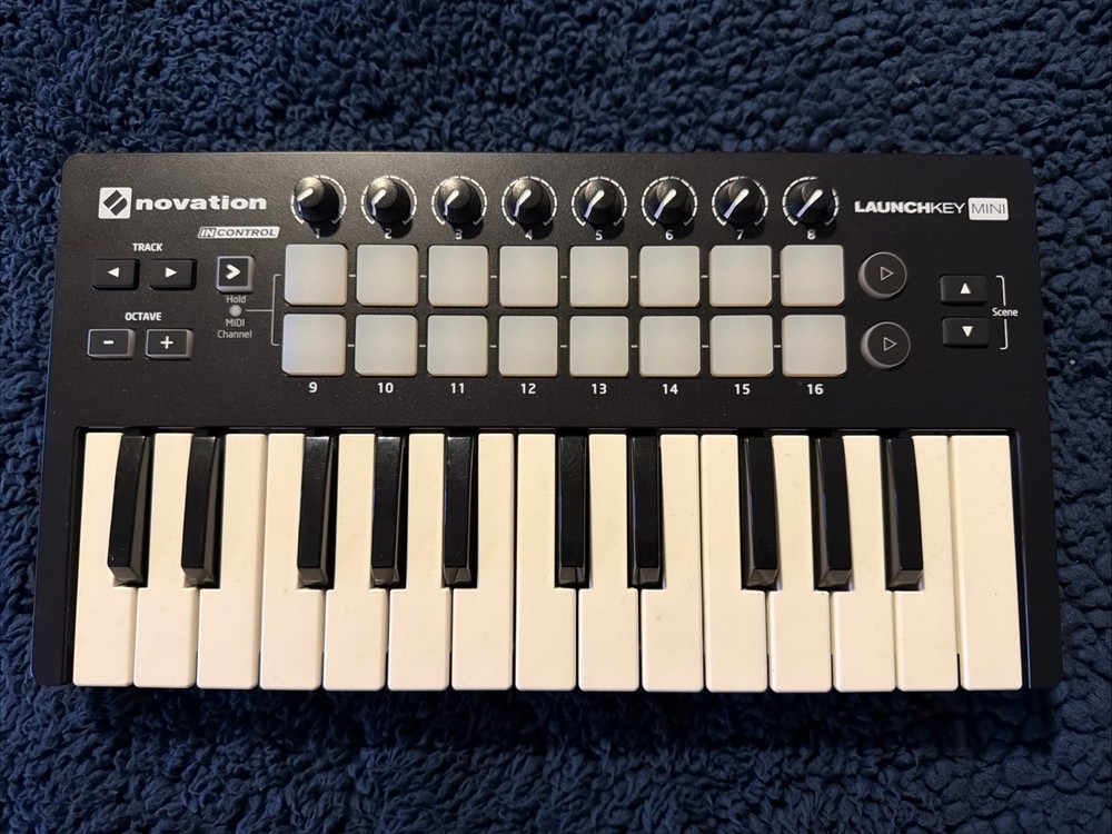 Novation Launchkey Mini MK2 (Tested)
