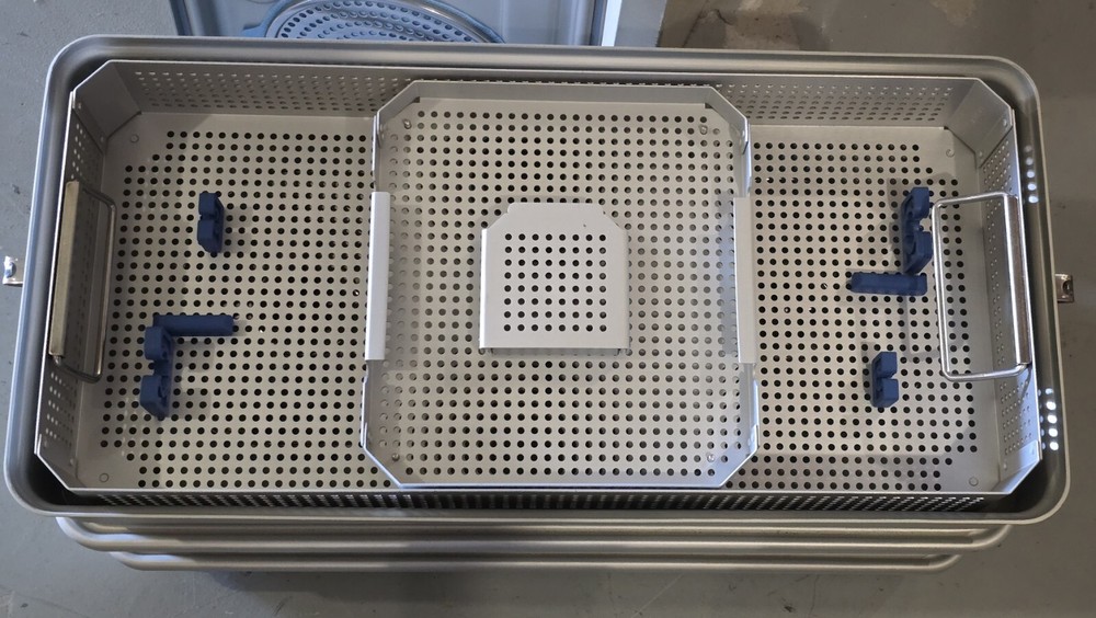 Stryker PC9017 Instrument Sterilization Case for Laproscopes & Light Guide Cable