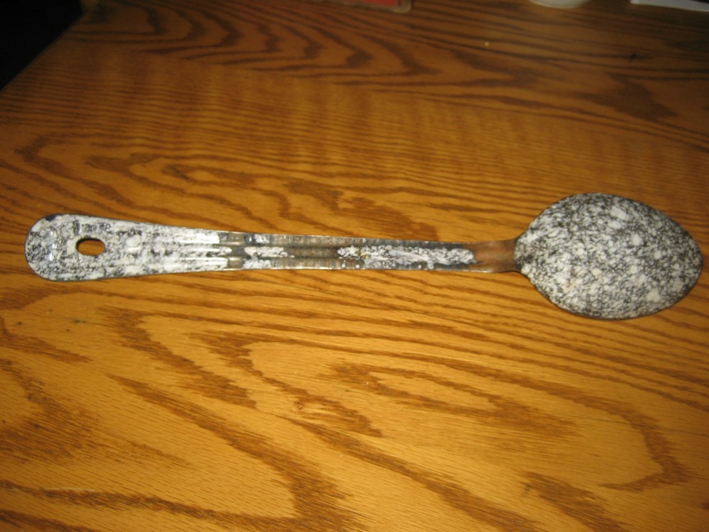 PRIMITIVE BLACK & WHITE SPECKLED GRANITEWARE METAL SPOON