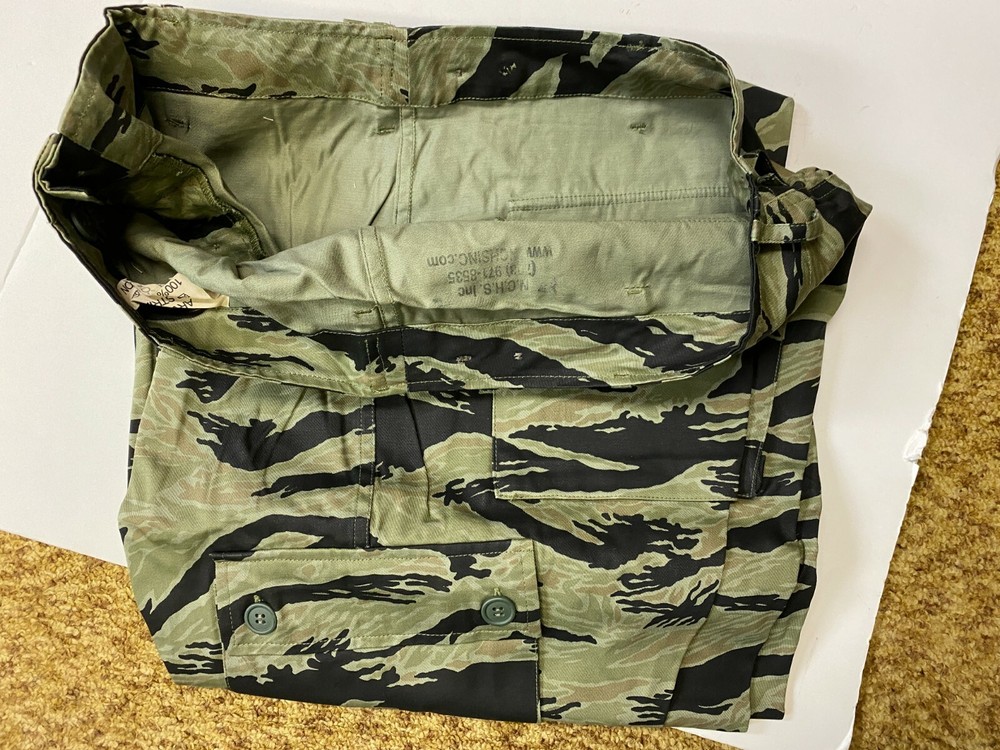 ust(L) US SPECIAL FORCES TIGER STRIPE UNIFORM Large W4C