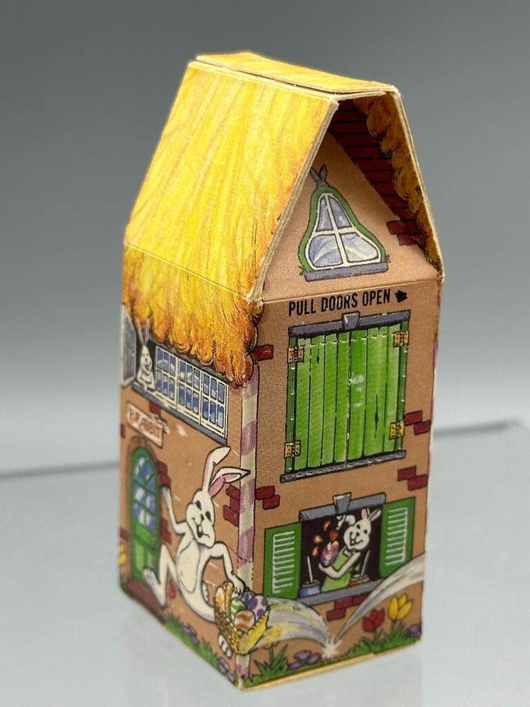 c 1980 FLEER Sealed EASTER BUNNY HUT Peter Rabbit CANDY HOUSE Container Vintage