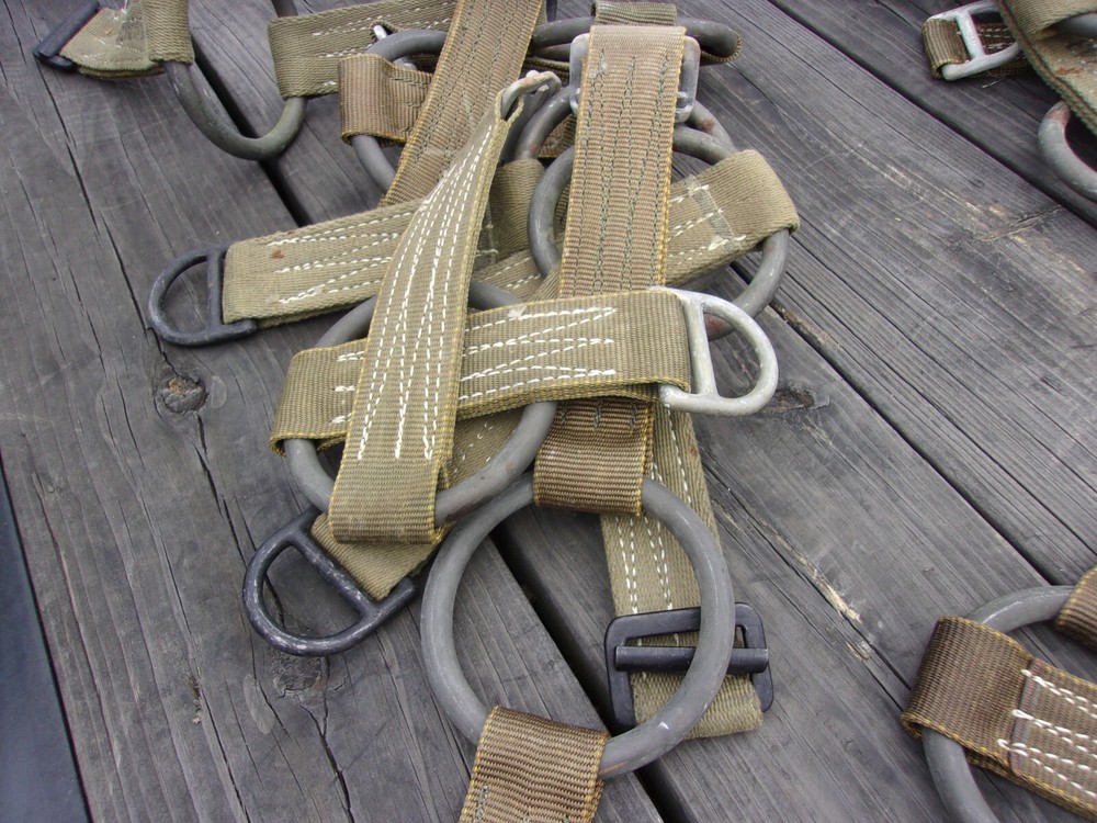 ONE..MILITARY SURPLUS A-21 CARGO BAG PARACHUTE AERIAL SLING D-RING STRAP US ARMY