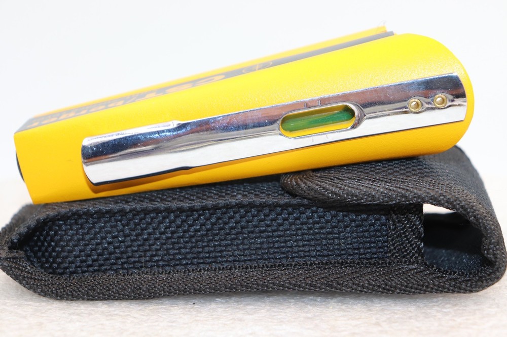 CST/ Berger Sight/Surface Hand Level with Belt Sheath