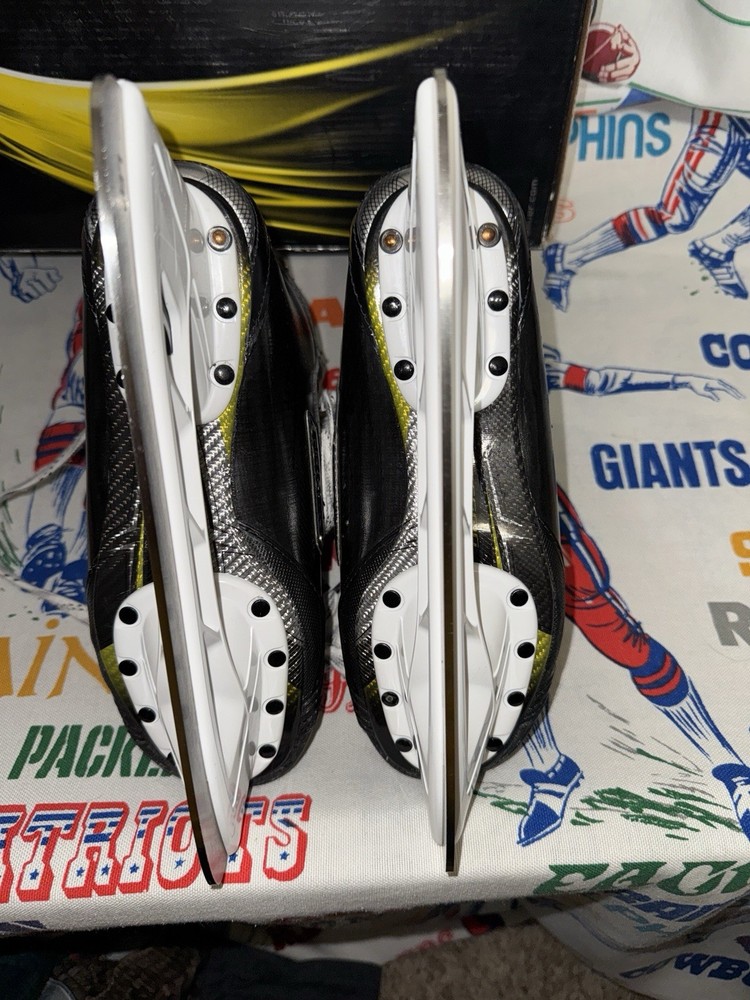 Bauer Supreme 2S Hockey Skates Size 5