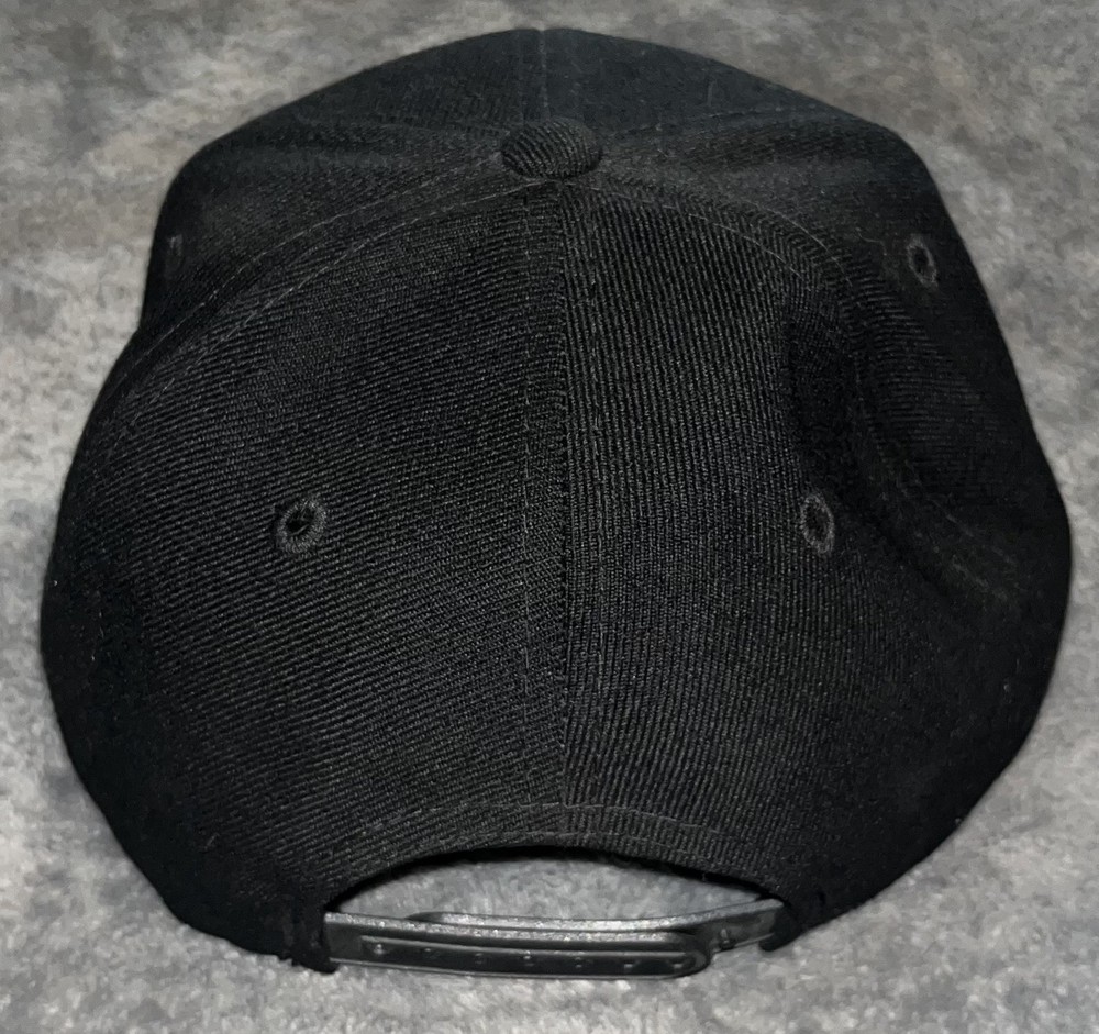 Decky Batman Arkham City Certified Insane Asylum Adjustable Hat Black