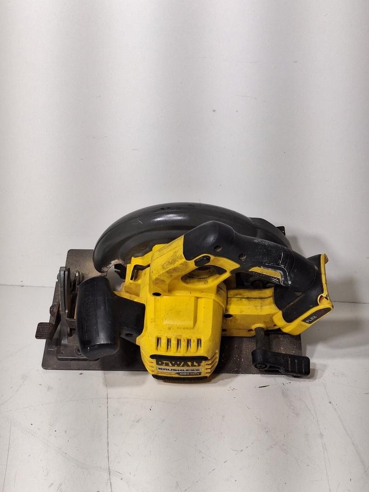DEWALT DCS575 (P15024423)