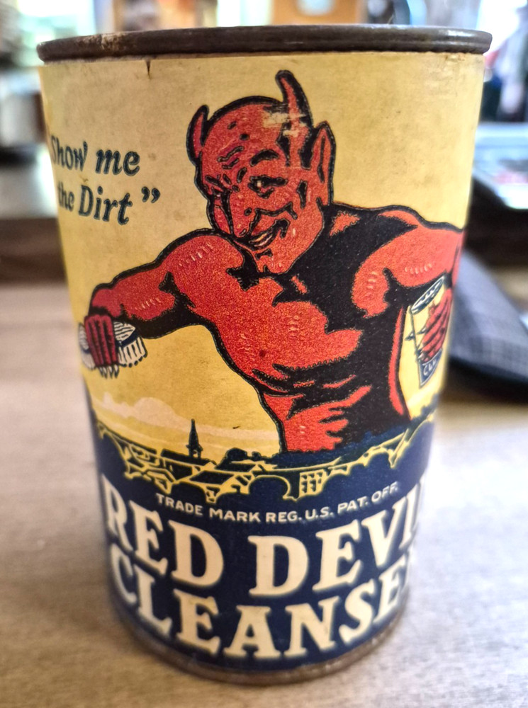 Vintage Red Devil Cleanser Cardboard full unopened 13 Ounce Container