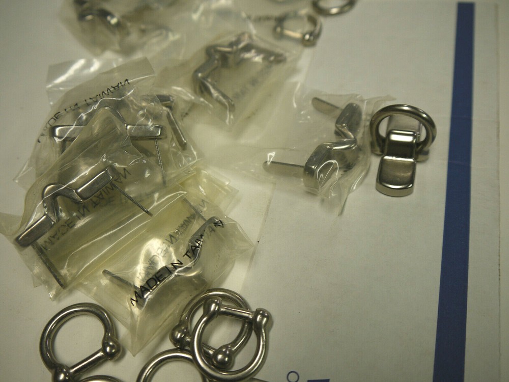 Briefcase Ring With Post high quality for (40) Pieces set.