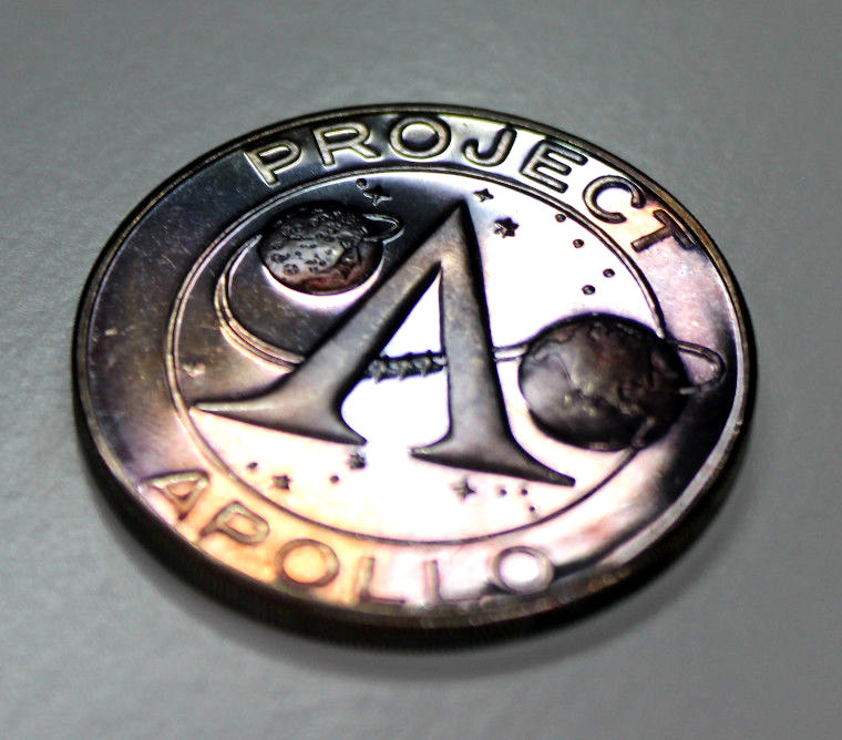 APOLLO 8 SILVER PLATE PROOF COMMEMORATIVE BORMAN LOVELL ANDERS BEAUTIFUL TONED E