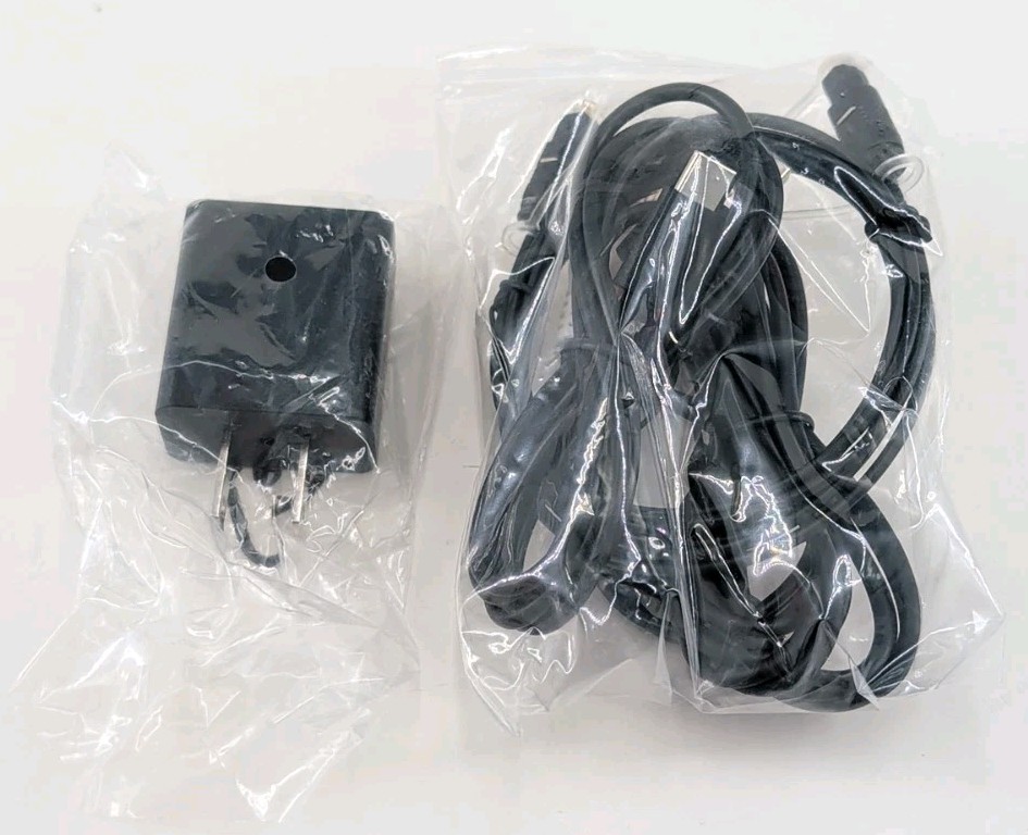 Levn Bluetooth Headphones With Transmitter Charging Dock (LE-HS018)