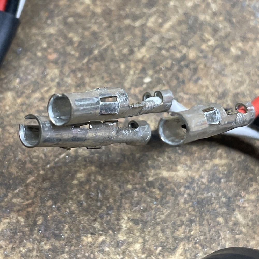 Maytronics Dolphin Pool Robot Motor Wire Connector