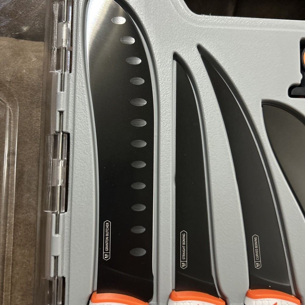 Outdoor Edge ErgoMax Fixed Blade Knife Set Plain Edge 5 Knives & Sharpener EM-1