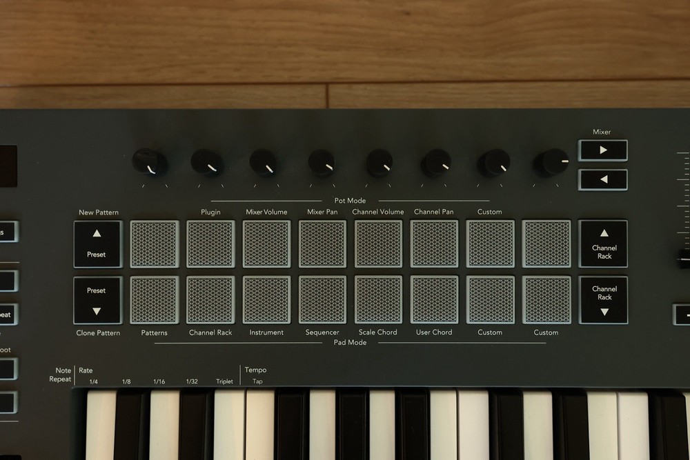 Novation FLkey 61 MIDI Keyboard Controller Faders Pads FL Studio