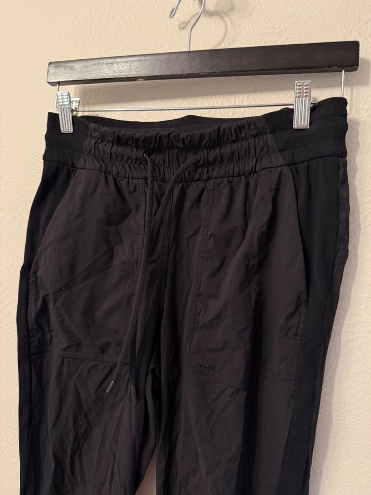 Lululemon 2021 Beyond The Studio Dance Studio Jogger size 6 black 28"