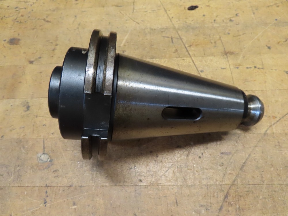 CAT50 Lyndex C5004-0003 MT3 shank adapter